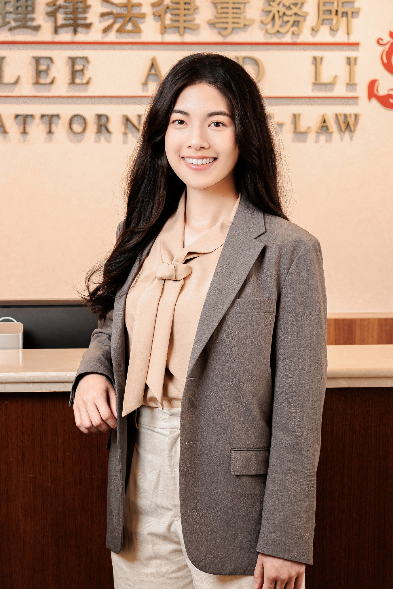 彭勤耘 Effie Peng