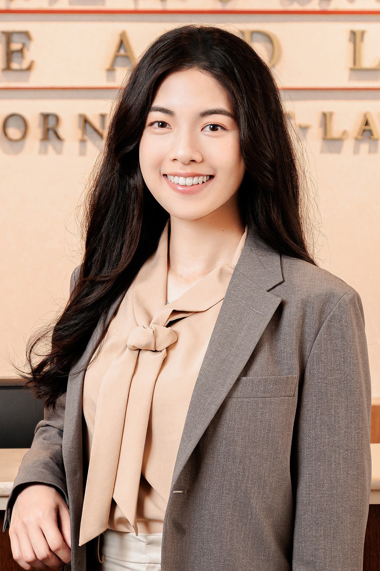 彭勤耘 Effie Peng