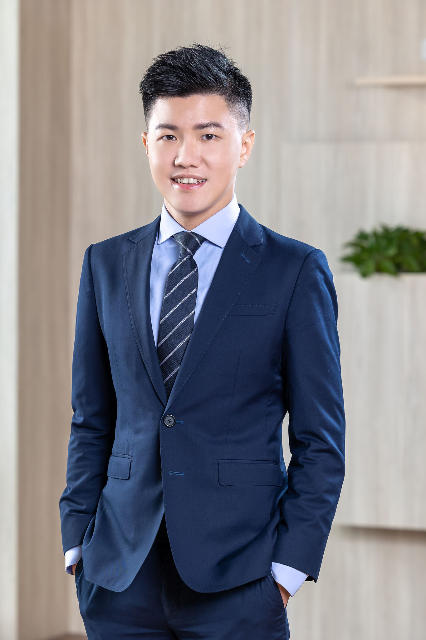 洪爾謙 Ernest Hung