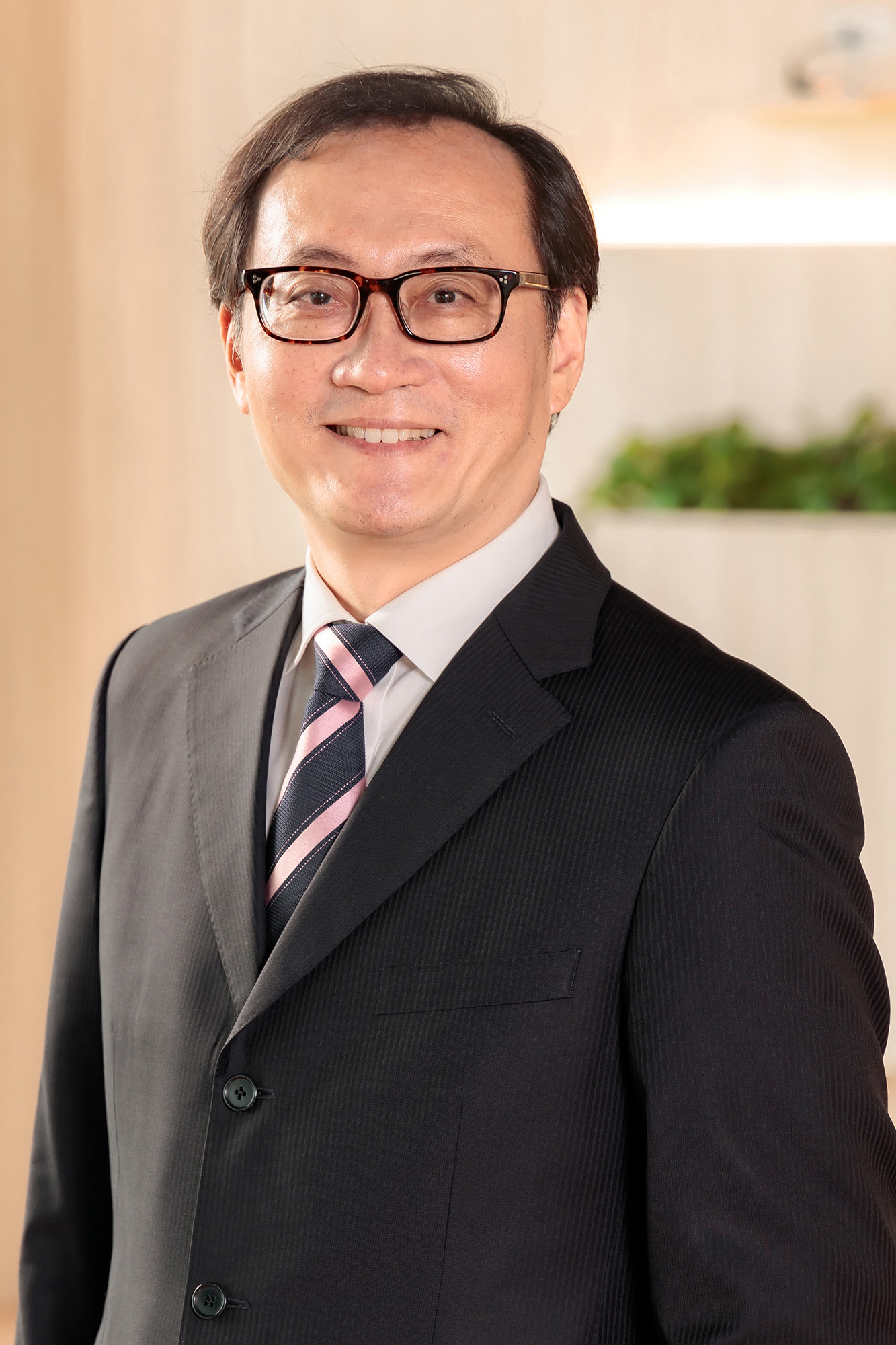 李家慶 C. C. Lee